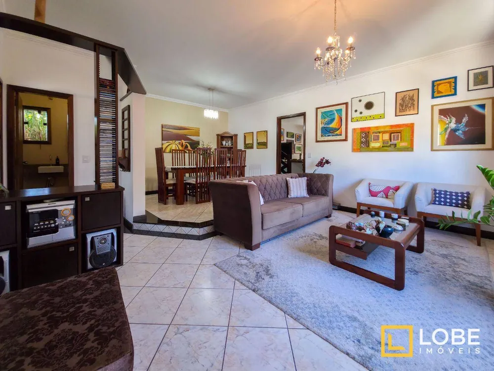 Casa, 4 quartos, 315 m² - Foto 11
