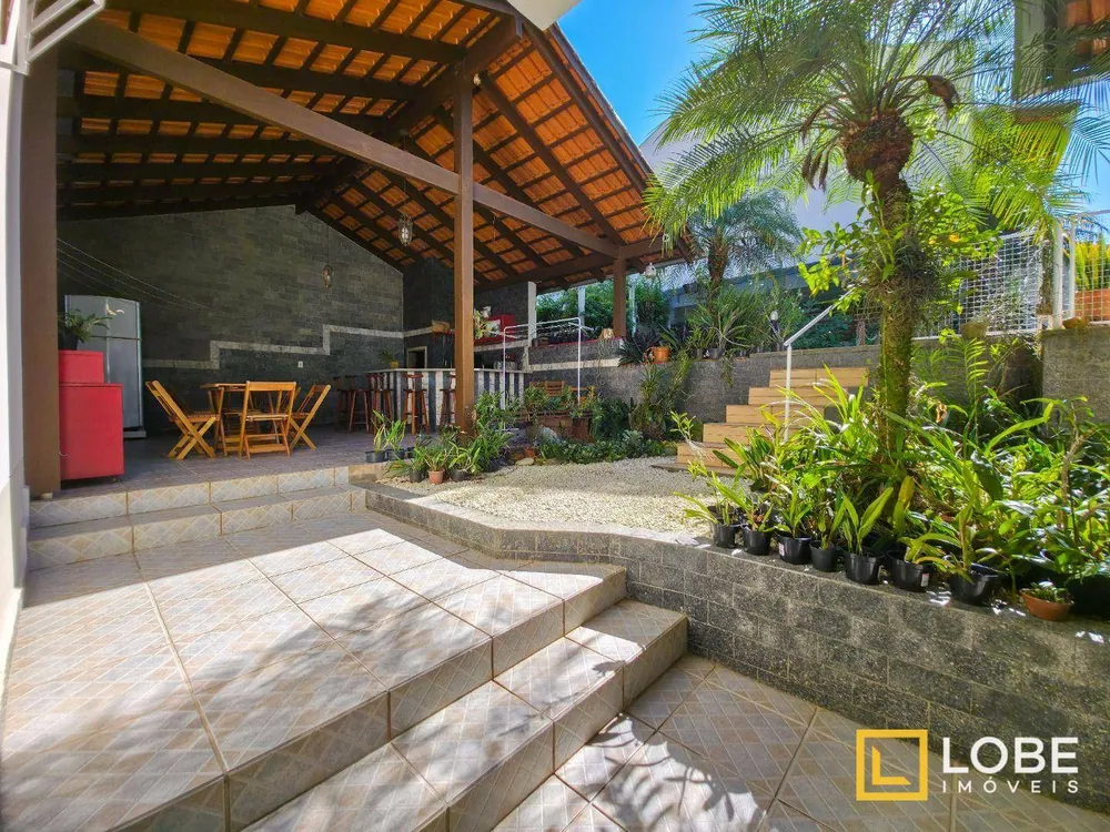 Casa, 4 quartos, 315 m² - Foto 6