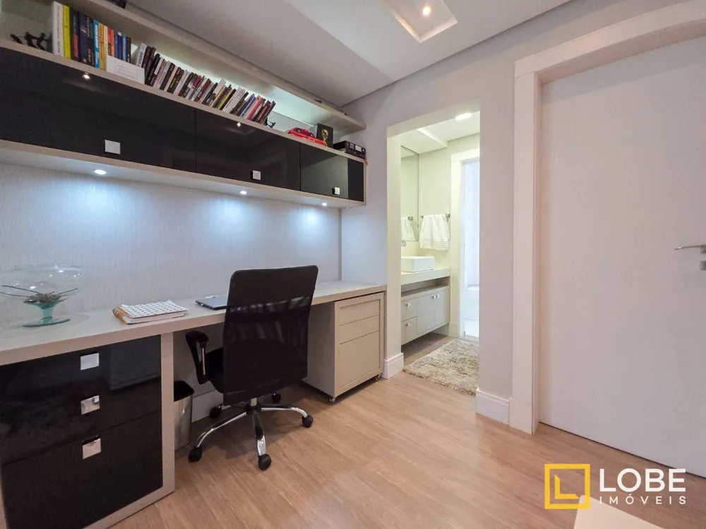 Casa, 3 quartos, 270 m² - Foto 11