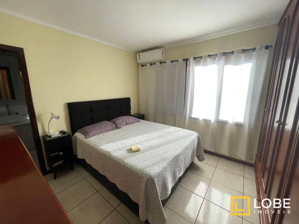 Casa, 3 quartos, 197 m² - Foto 12
