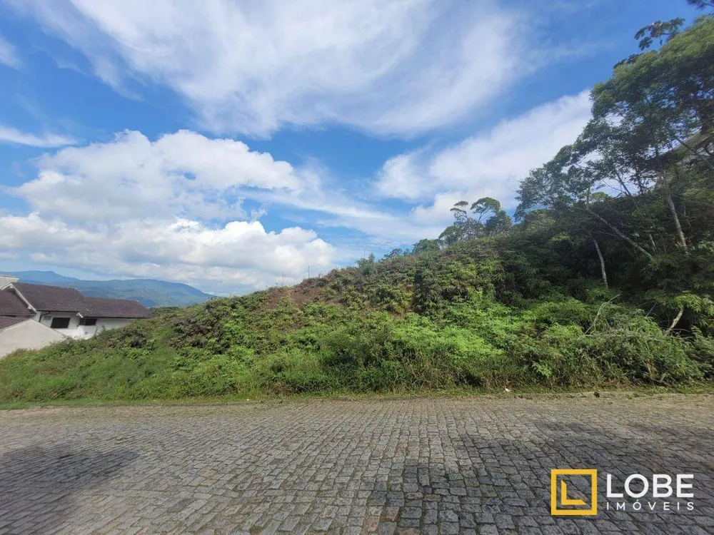 Loteamento e Condomínio, 600 m² - Foto 1