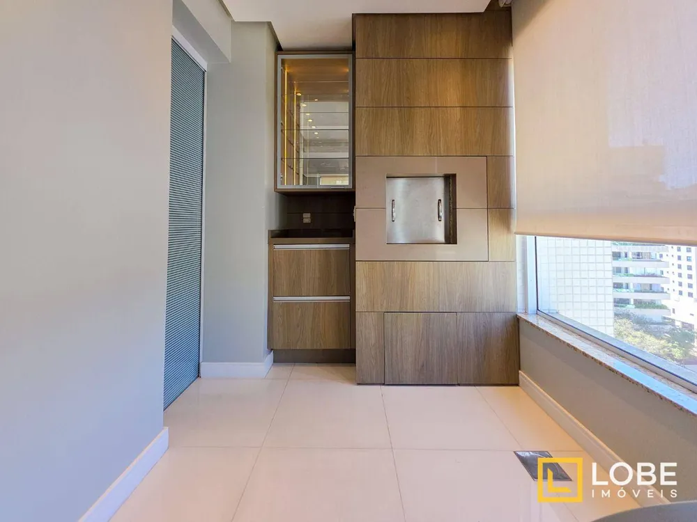 Cobertura, 3 quartos, 238 m² - Foto 3
