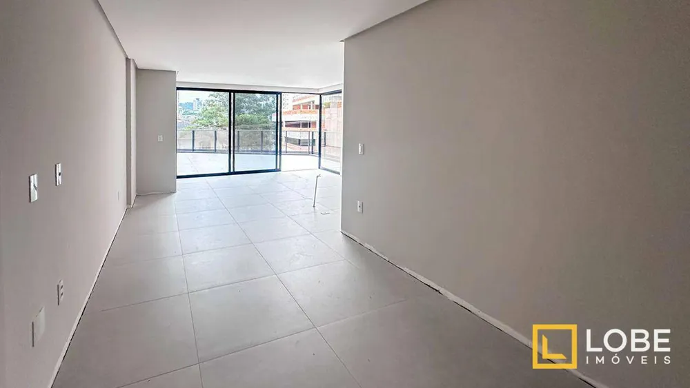 Apartamento, 3 quartos, 139 m² - Foto 1