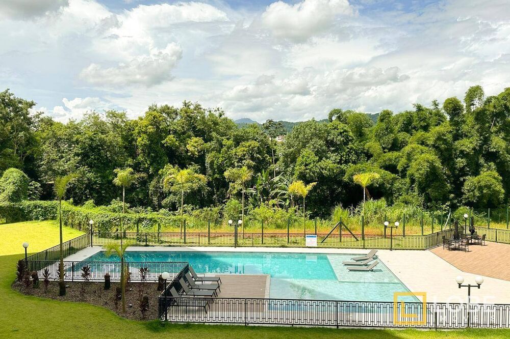 Apartamento à venda com 2 quartos, 93m² - Foto 1