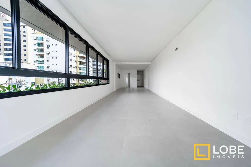 Apartamento, 4 quartos, 218 m² - Foto 11