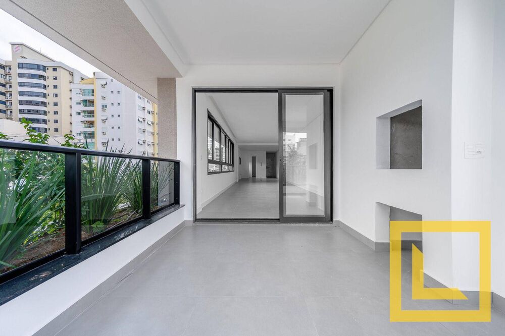 Apartamento, 4 quartos, 218 m² - Foto 3