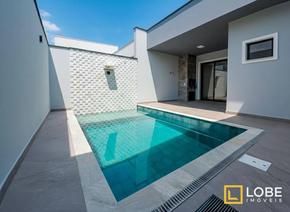 Casa, 3 quartos, 134 m² - Foto 1
