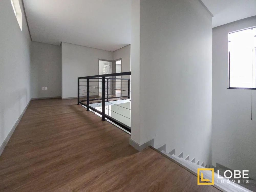 Casa, 3 quartos, 196 m² - Foto 15