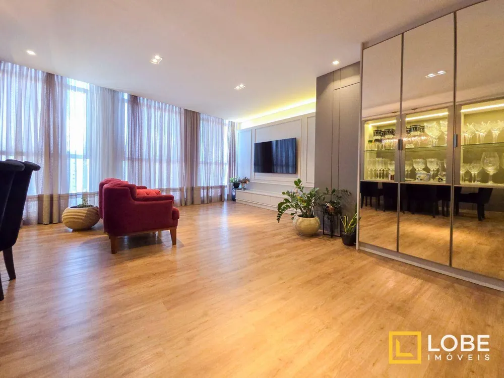 Apartamento, 3 quartos, 149 m² - Foto 3