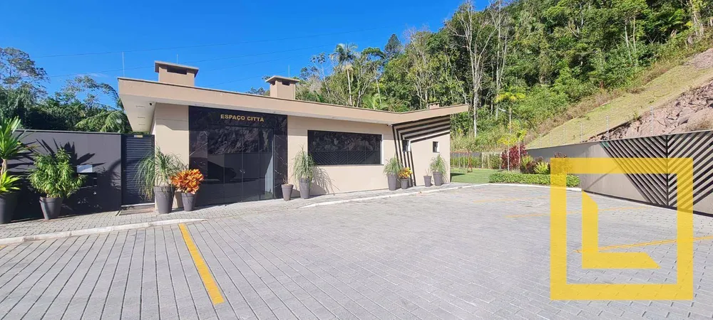 Loteamento e Condomínio, 298 m² - Foto 1