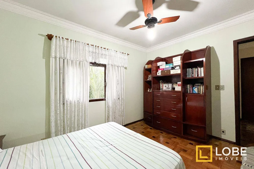 Casa, 4 quartos, 319 m² - Foto 38