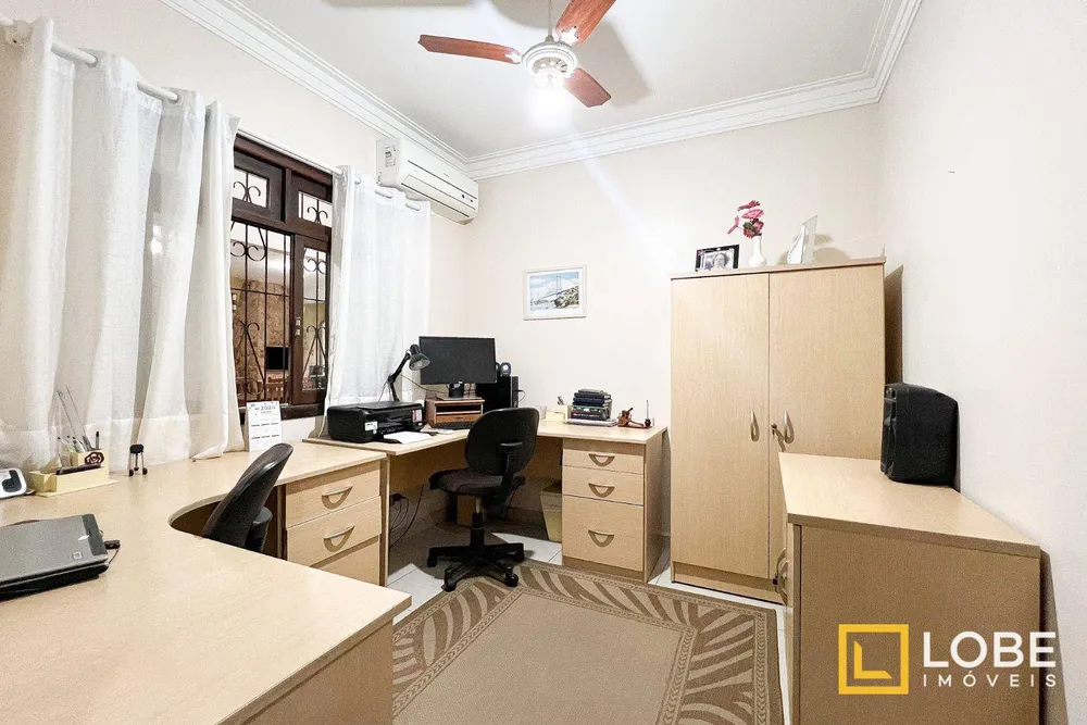 Casa, 4 quartos, 319 m² - Foto 40