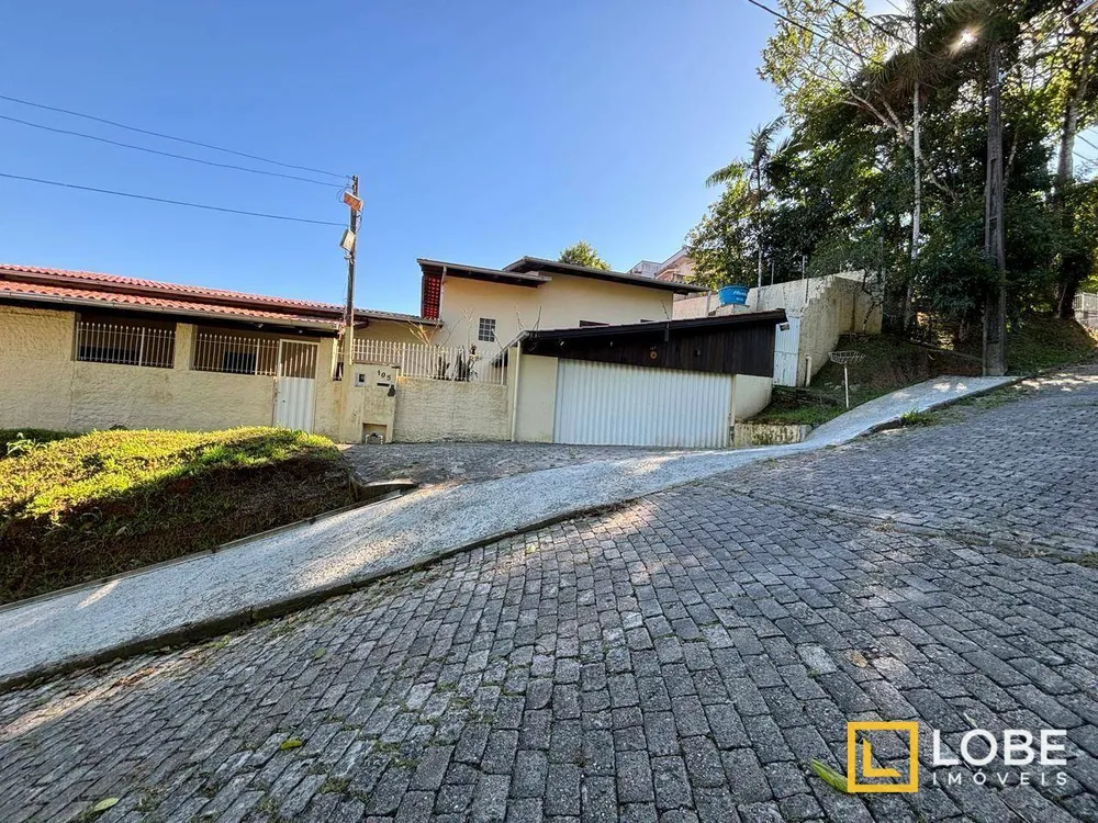 Casa, 3 quartos, 272 m² - Foto 2