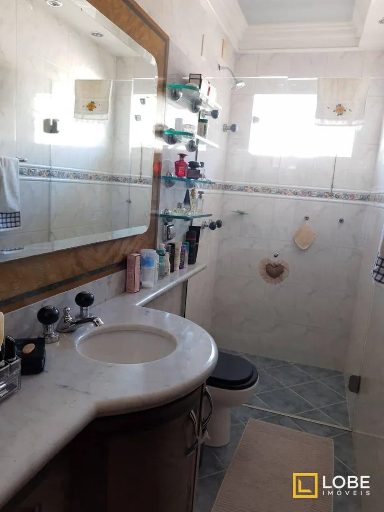 Casa, 3 quartos, 276 m² - Foto 16