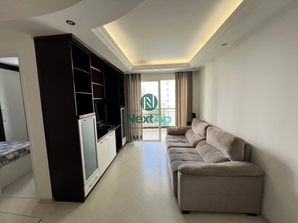 Apartamento à venda com 2 quartos, 62m² - Foto 1
