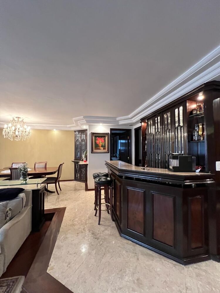 Apartamento à venda com 3 quartos, 189m² - Foto 22