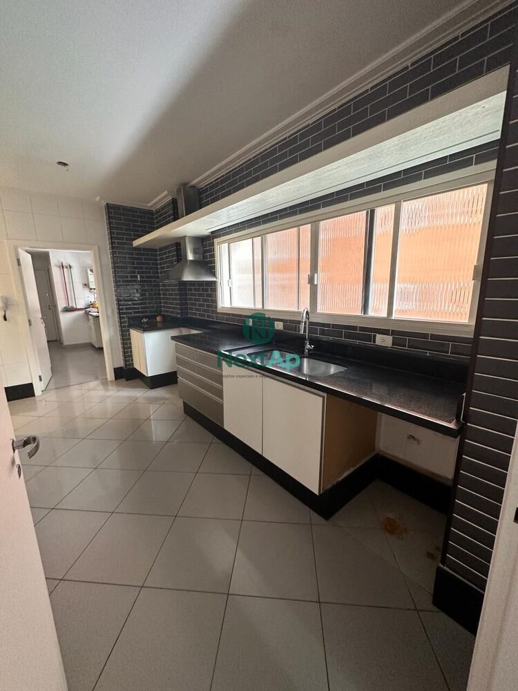 Apartamento, 3 quartos, 245 m² - Foto 3