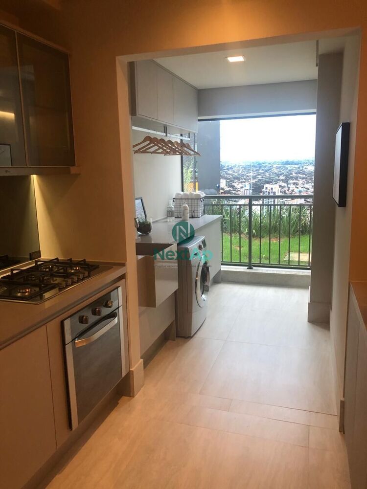 Apartamento à venda com 4 quartos, 156m² - Foto 17