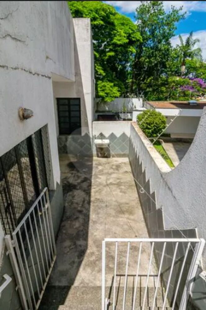 Casa, 8 quartos, 588 m² - Foto 7