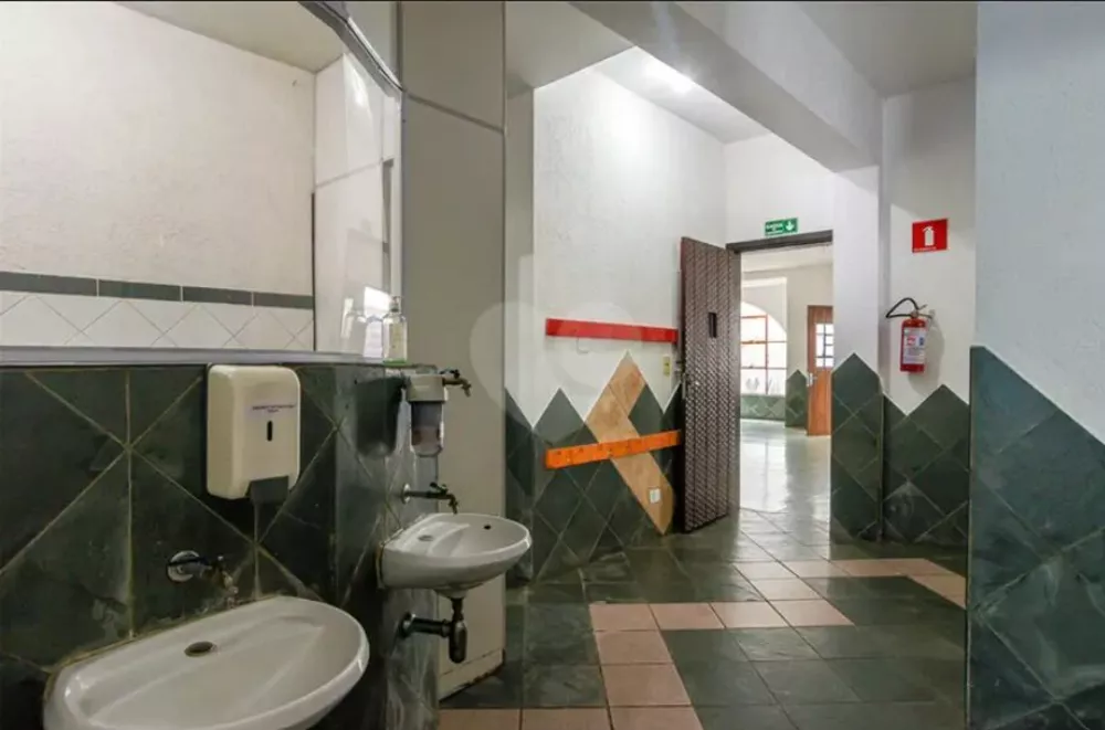 Casa, 8 quartos, 588 m² - Foto 37