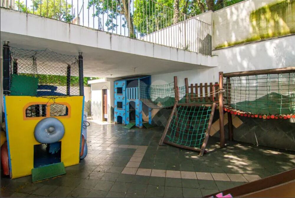 Casa, 8 quartos, 588 m² - Foto 2