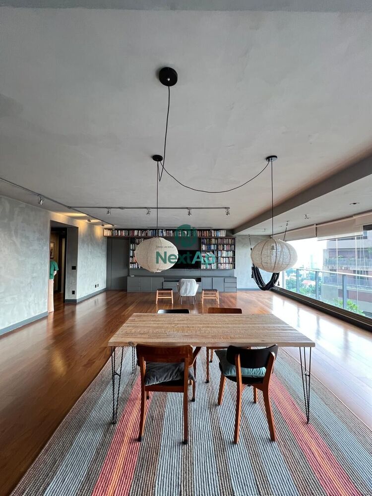 Apartamento à venda com 4 quartos, 275m² - Foto 2