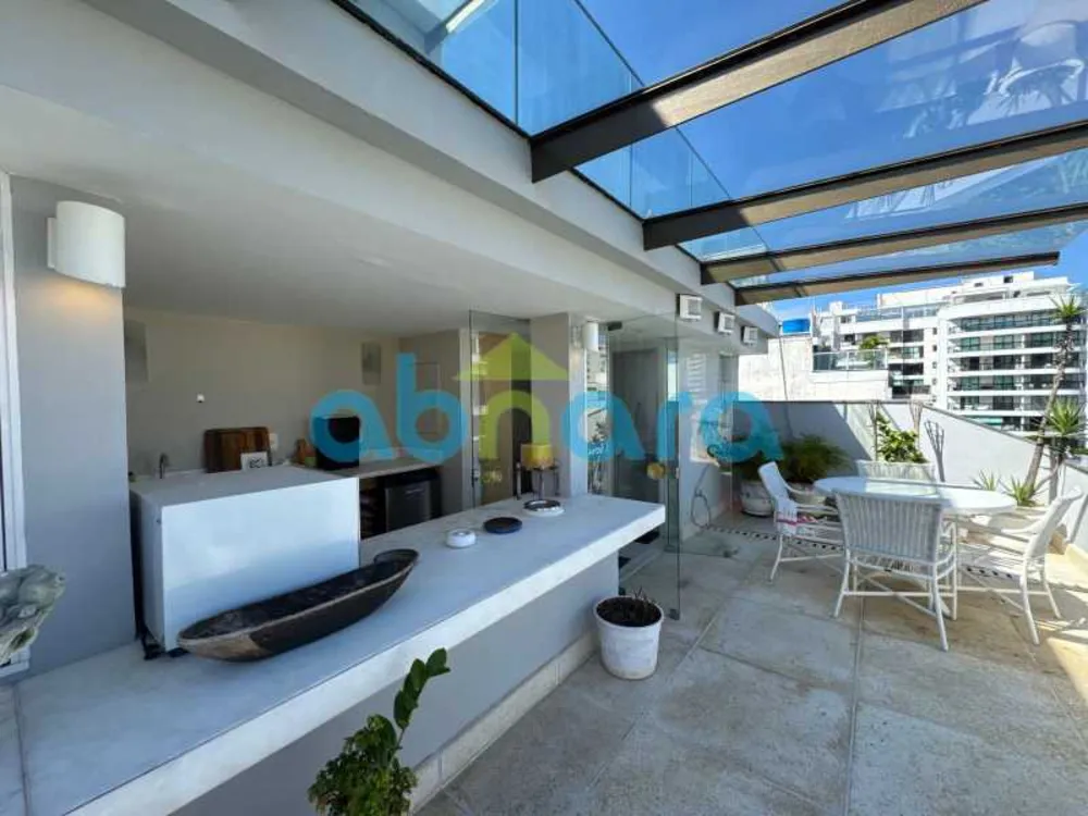 Cobertura, 3 quartos, 251 m² - Foto 17