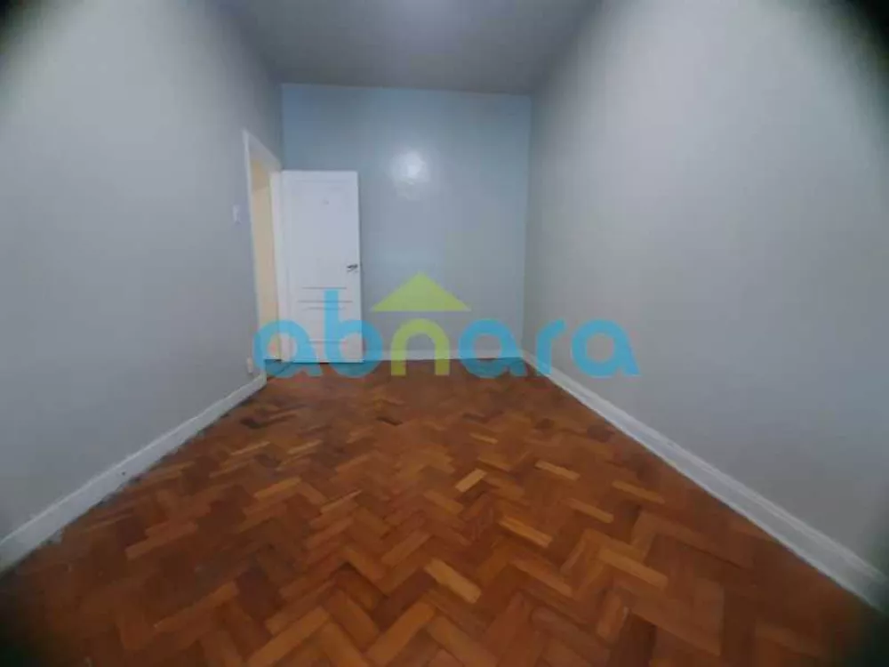 Apartamento, 3 quartos, 130 m² - Foto 2