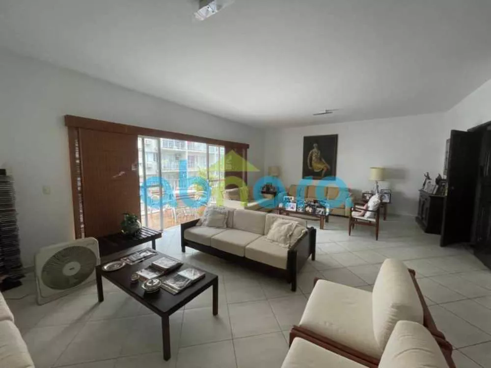 Apartamento, 3 quartos, 200 m² - Foto 11
