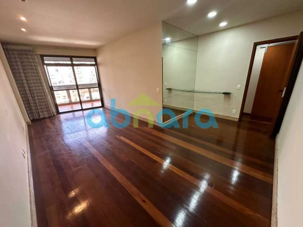 Apartamento, 3 quartos, 106 m² - Foto 2