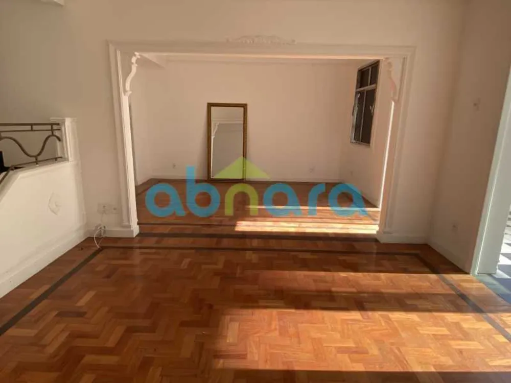 Apartamento, 3 quartos, 190 m² - Foto 1