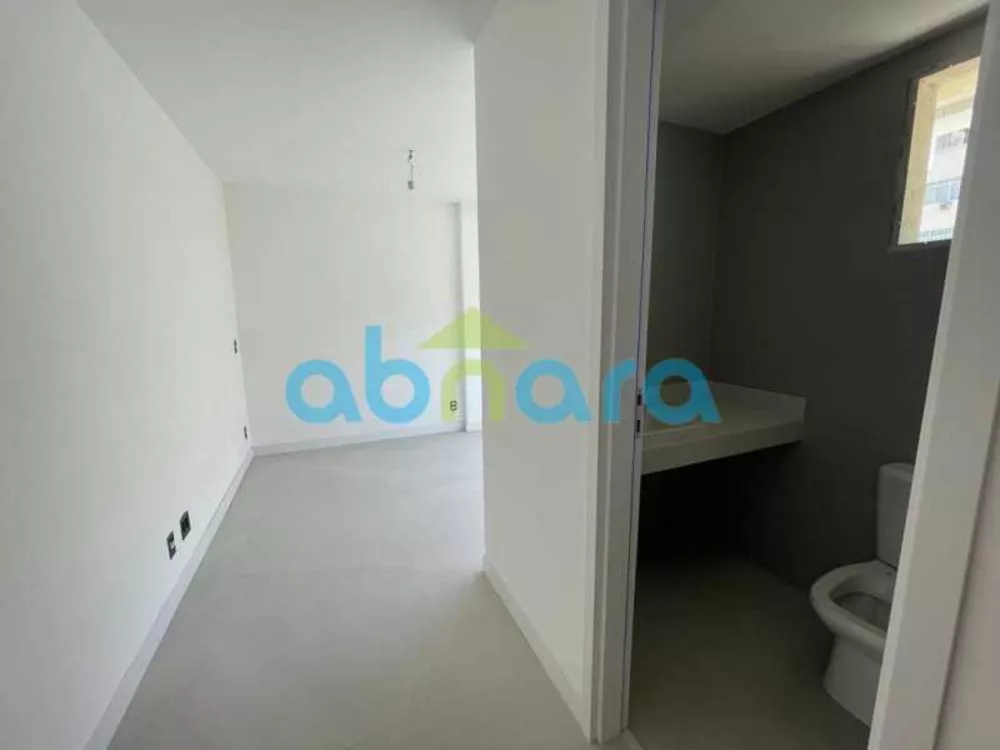 Apartamento, 3 quartos, 150 m² - Foto 1