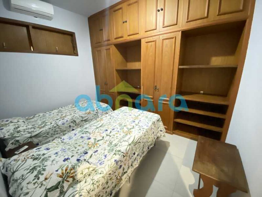 Apartamento, 4 quartos, 250 m² - Foto 1