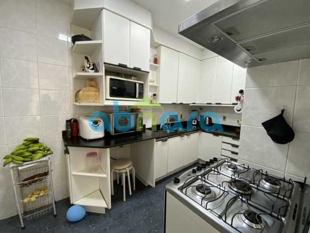 Apartamento à venda com 4 quartos, 255m² - Foto 28