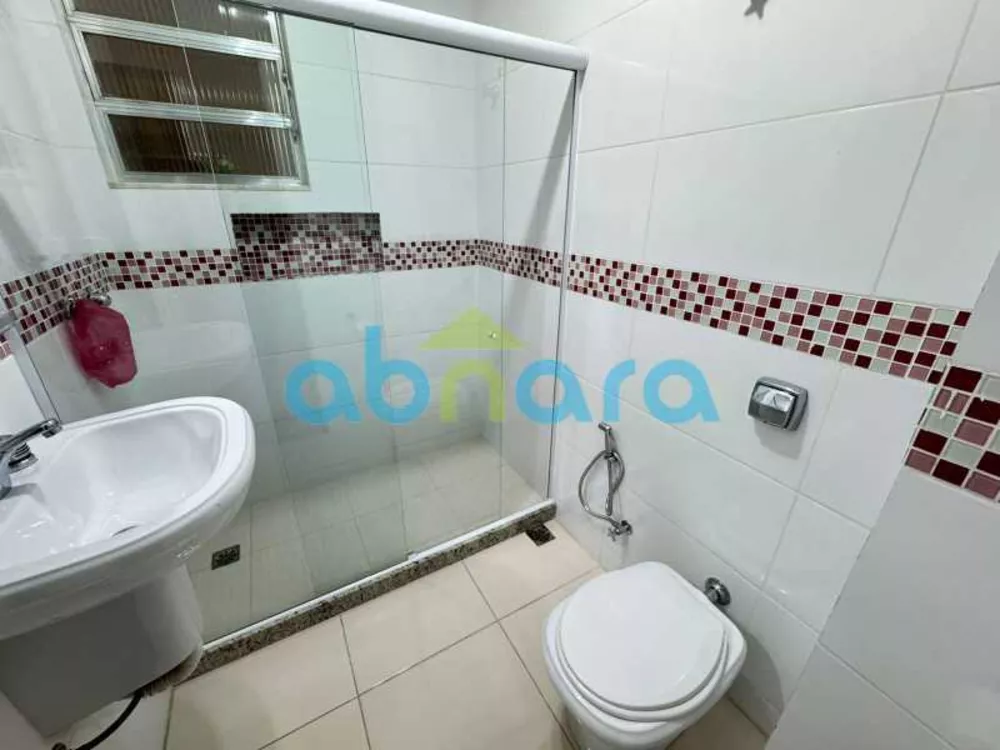 Apartamento, 3 quartos, 140 m² - Foto 2