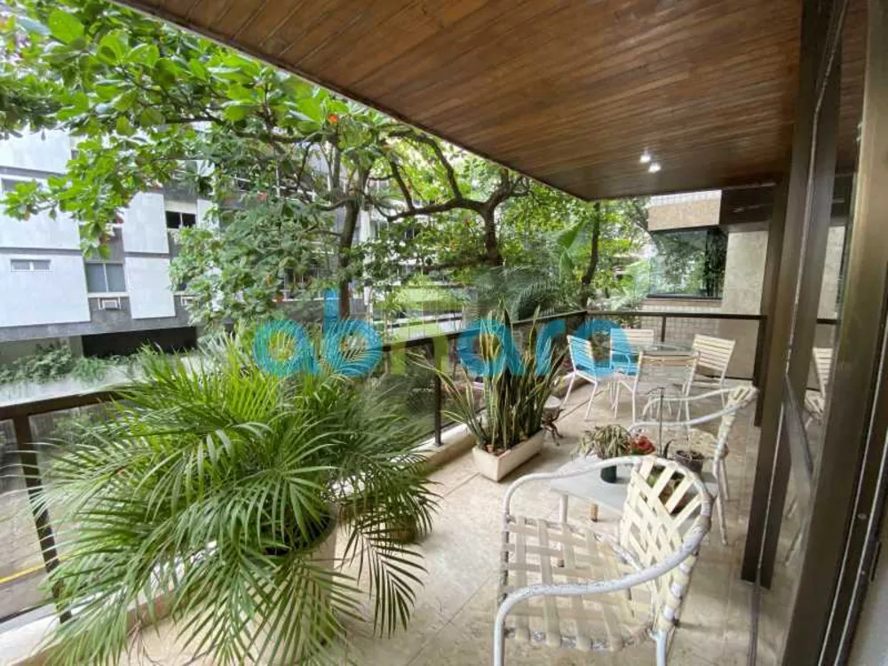 Apartamento, 4 quartos, 210 m² - Foto 11