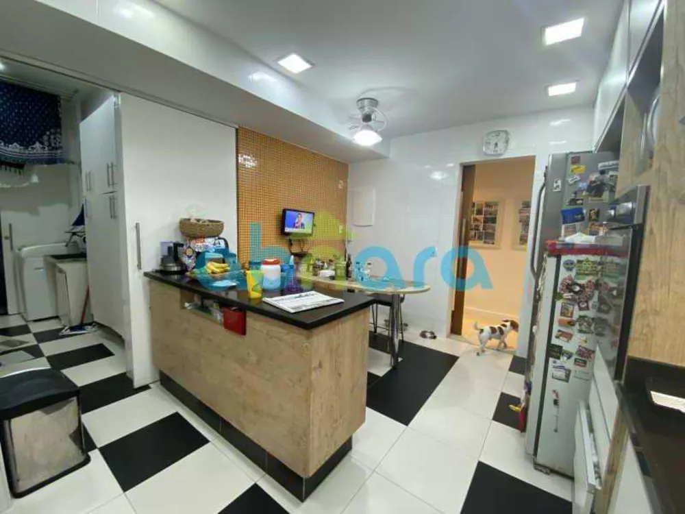 Apartamento, 4 quartos, 200 m² - Foto 1