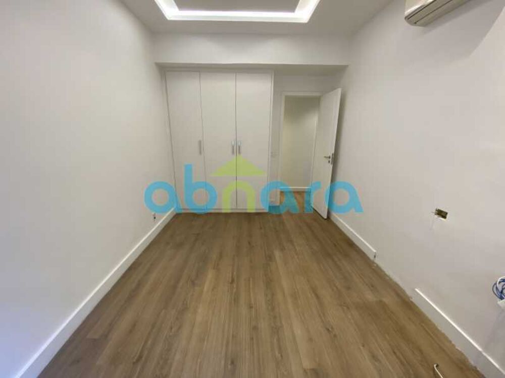 Apartamento, 3 quartos, 300 m² - Foto 1