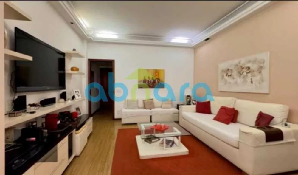 Apartamento à venda com 3 quartos, 120m² - Foto 1