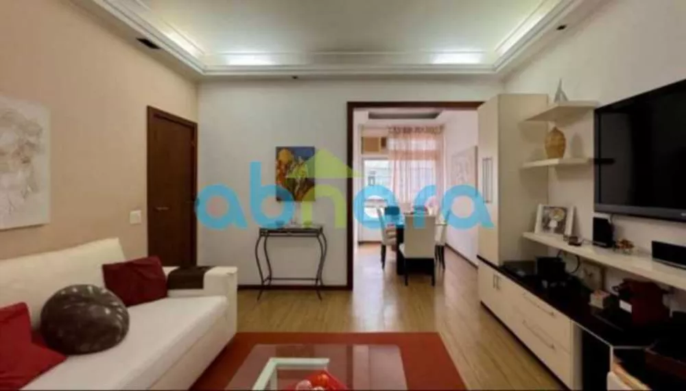 Apartamento à venda com 3 quartos, 120m² - Foto 2