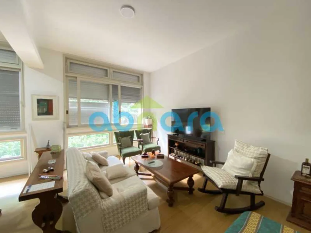 Apartamento, 3 quartos, 100 m² - Foto 2