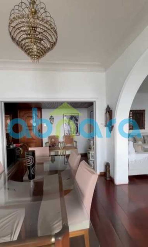Apartamento à venda com 4 quartos, 210m² - Foto 4