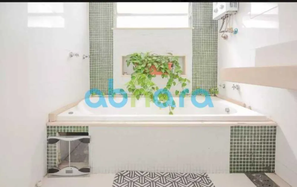 Apartamento, 3 quartos, 134 m² - Foto 1