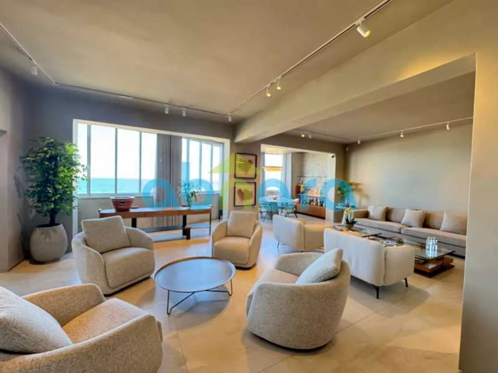 Apartamento, 3 quartos, 250 m² - Foto 1