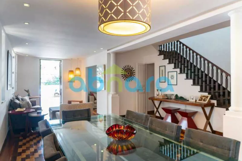 Casa, 6 quartos, 258 m² - Foto 11