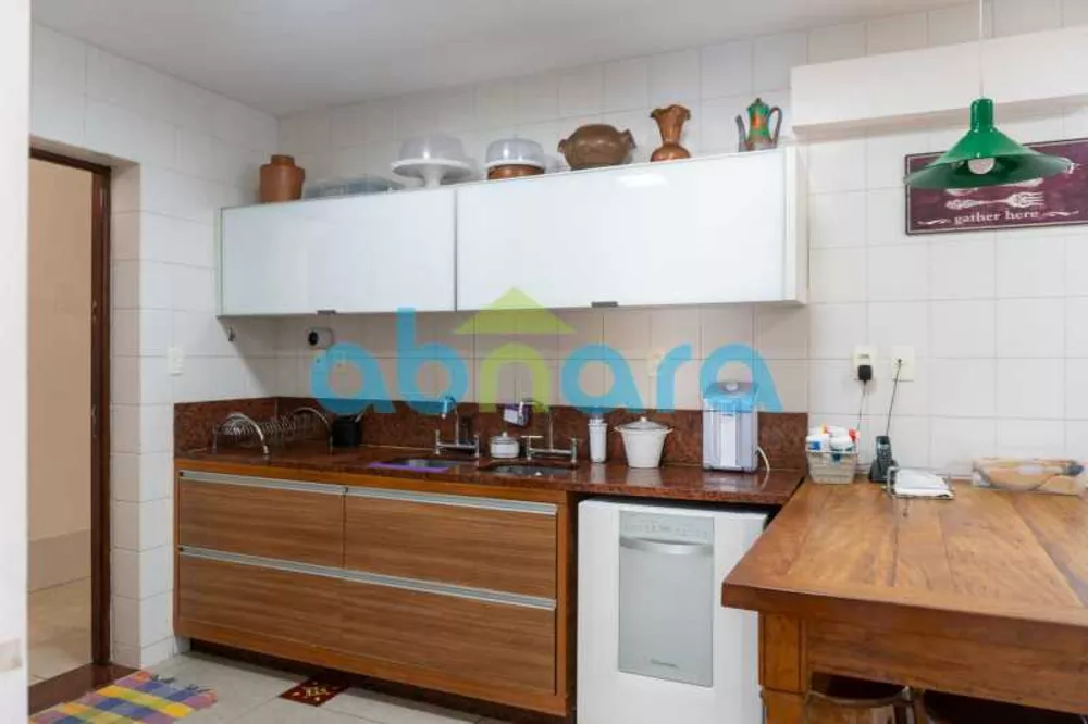 Casa, 6 quartos, 258 m² - Foto 10