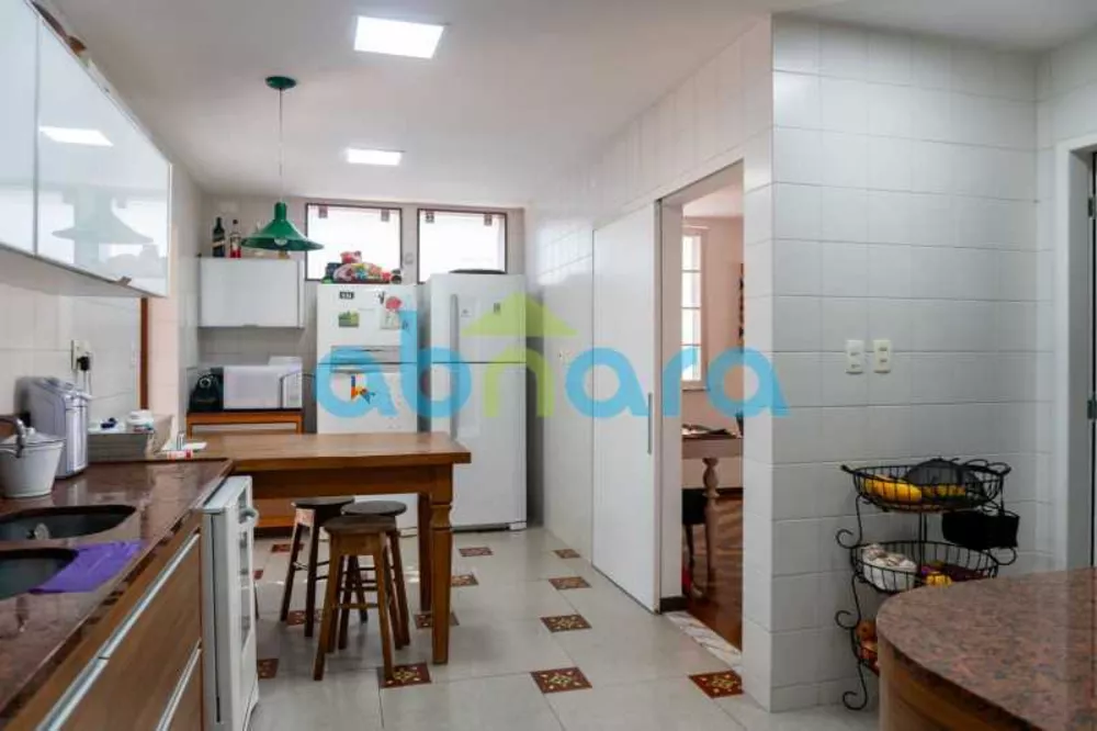 Casa, 6 quartos, 258 m² - Foto 12