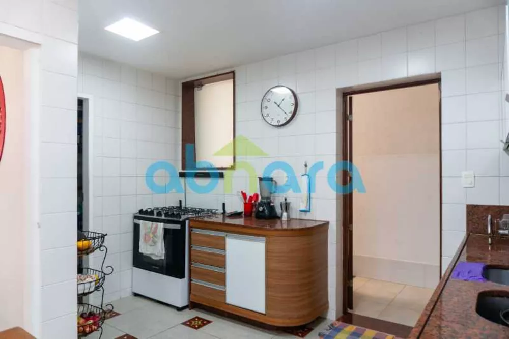 Casa, 6 quartos, 258 m² - Foto 5