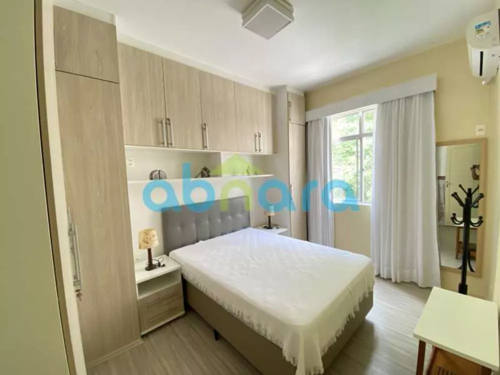 Apartamento à venda com 1 quarto, 50m² - Foto 1