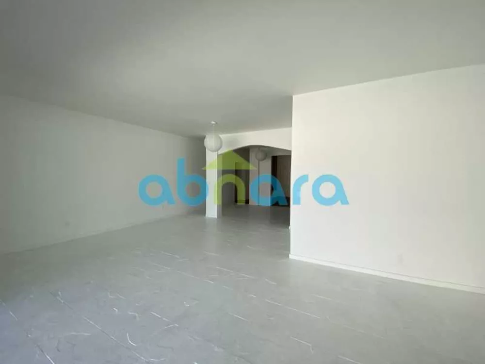 Cobertura, 3 quartos, 220 m² - Foto 4